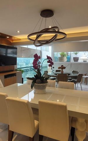 Apartamento à venda com 332m², 5 quartos e 4 vagas
