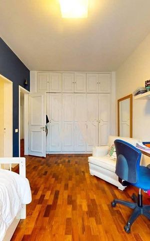 Apartamento à venda com 206m², 4 quartos e 2 vagas Apartamento à venda com 206m², 4 quartos e 2 vagasQuarto