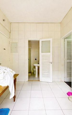 Apartamento à venda com 206m², 4 quartos e 2 vagas Apartamento à venda com 206m², 4 quartos e 2 vagasÁrea de serviço