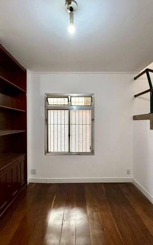 Casa para alugar com 222m², 3 quartos e 2 vagas Casa para alugar com 222m², 3 quartos e 2 vagasSala