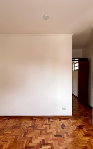 Casa para alugar com 222m², 3 quartos e 2 vagas Casa para alugar com 222m², 3 quartos e 2 vagasSuíte