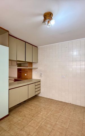 Casa para alugar com 222m², 3 quartos e 2 vagas Casa para alugar com 222m², 3 quartos e 2 vagasCopa