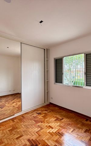 Casa para alugar com 222m², 3 quartos e 2 vagas Casa para alugar com 222m², 3 quartos e 2 vagasSuíte