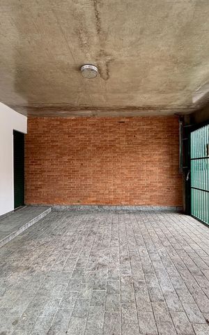 Casa para alugar com 222m², 3 quartos e 2 vagas Casa para alugar com 222m², 3 quartos e 2 vagasGaragem