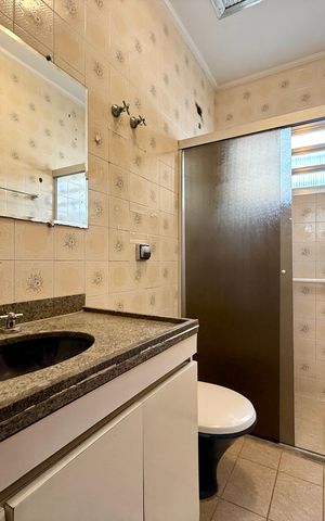 Casa para alugar com 222m², 3 quartos e 2 vagas Casa para alugar com 222m², 3 quartos e 2 vagasBanheiro Social