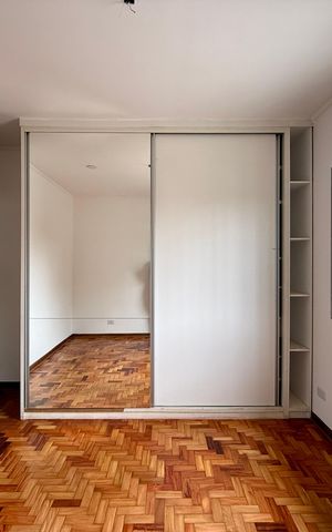 Casa para alugar com 222m², 3 quartos e 2 vagas Casa para alugar com 222m², 3 quartos e 2 vagasSuíte