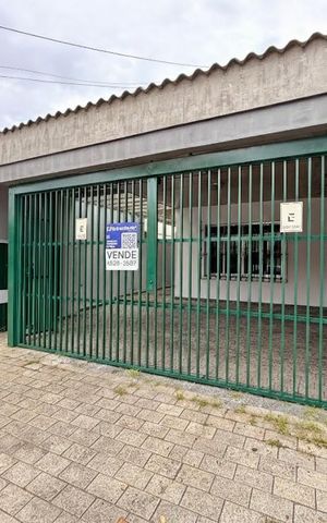 Casa para alugar com 222m², 3 quartos e 2 vagas Casa para alugar com 222m², 3 quartos e 2 vagasFachada