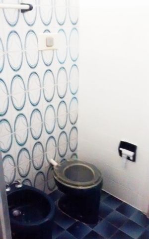 Casa de condomínio à venda com 120m², 3 quartos e 2 vagas Casa de condomínio à venda com 120m², 3 quartos e 2 vagasBanheiro