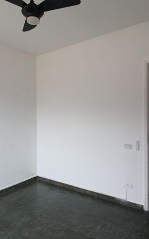 Casa de condomínio para alugar com 120m², 3 quartos e 2 vagasQuarto 1