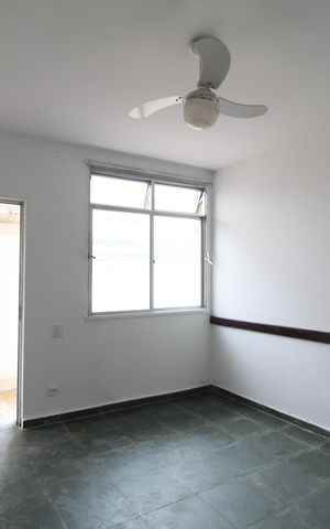 Casa de condomínio para alugar com 120m², 3 quartos e 2 vagasSala