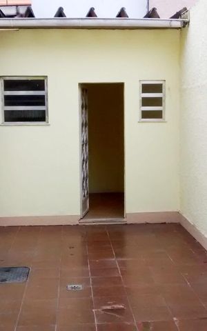 Casa de condomínio à venda com 120m², 3 quartos e 2 vagas Casa de condomínio à venda com 120m², 3 quartos e 2 vagasÁrea externa