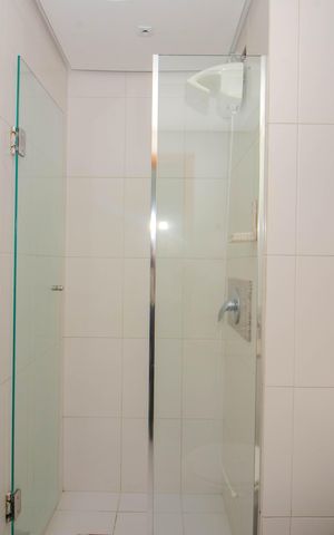 Apartamento à venda com 76m², 1 quarto e 1 vaga Apartamento à venda com 76m², 1 quarto e 1 vagaBanheiro da Suíte