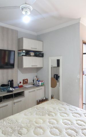 Casa à venda com 208m², 3 quartos e 2 vagas Casa à venda com 208m², 3 quartos e 2 vagasSuíte