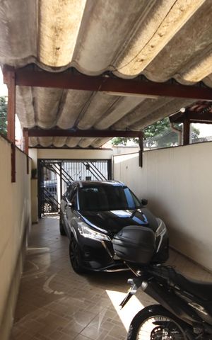 Casa à venda com 208m², 3 quartos e 2 vagas Casa à venda com 208m², 3 quartos e 2 vagasGaragem