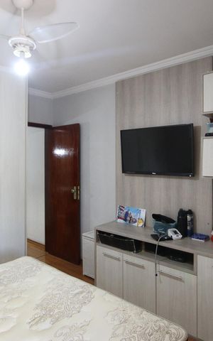 Casa à venda com 208m², 3 quartos e 2 vagas Casa à venda com 208m², 3 quartos e 2 vagasSuíte