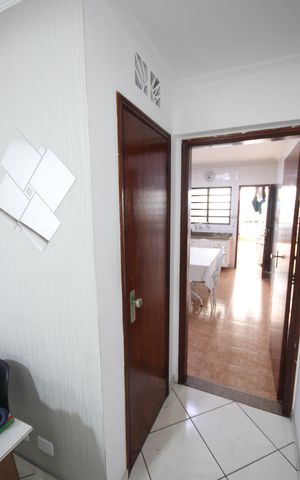 Casa à venda com 208m², 3 quartos e 2 vagas Casa à venda com 208m², 3 quartos e 2 vagasLavabo