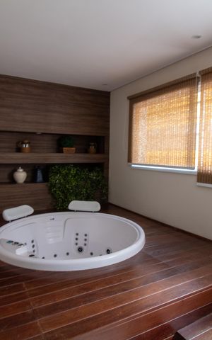 Apartamento à venda com 55m², 1 quarto e 1 vaga Apartamento à venda com 55m², 1 quarto e 1 vagaÁrea comum - Spa