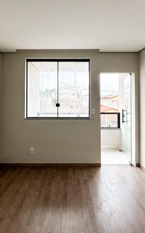 Casa à venda com 180m², 3 quartos e 4 vagas