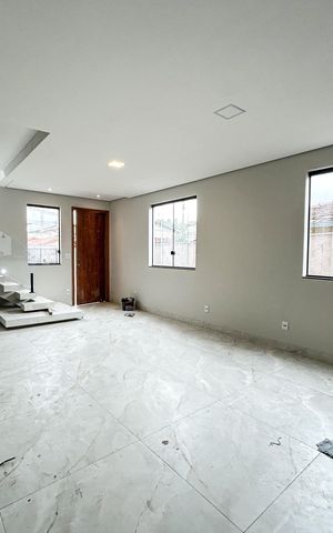 Casa à venda com 180m², 3 quartos e 4 vagas