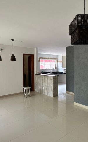 Casa para alugar com 200m², 4 quartos e 2 vagas Casa para alugar com 200m², 4 quartos e 2 vagasSala