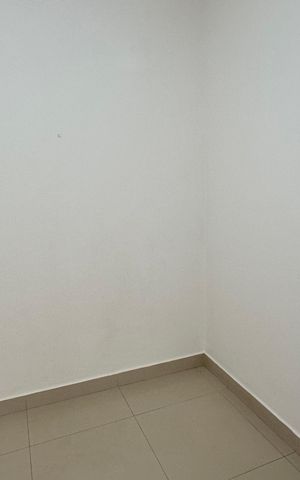 Casa para alugar com 200m², 4 quartos e 2 vagas Casa para alugar com 200m², 4 quartos e 2 vagasCloset