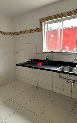 Casa para alugar com 200m², 4 quartos e 2 vagas Casa para alugar com 200m², 4 quartos e 2 vagasCozinha