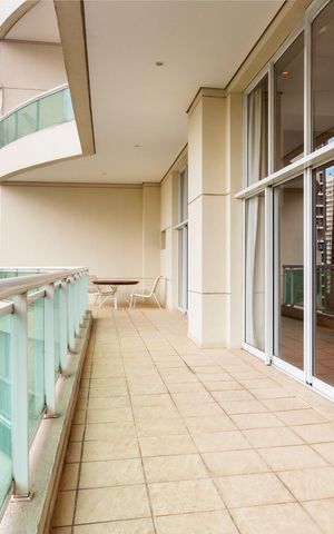 Apartamento para alugar com 112m², 1 quarto e 2 vagas Apartamento para alugar com 112m², 1 quarto e 2 vagasVaranda