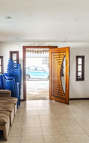 Casa para alugar com 270m², 2 quartos e 3 vagas