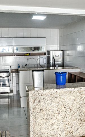 Casa para alugar com 270m², 2 quartos e 3 vagas