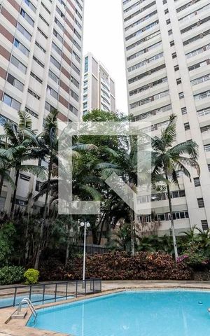 Apartamento à venda com 207m², 2 quartos e 2 vagas Apartamento à venda com 207m², 2 quartos e 2 vagasPiscina
