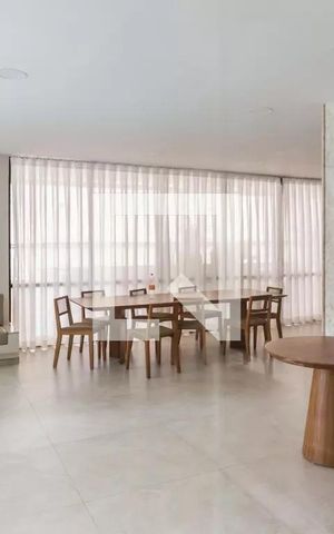 Apartamento à venda com 207m², 2 quartos e 2 vagas Apartamento à venda com 207m², 2 quartos e 2 vagasSalão de Festas