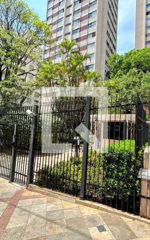 Apartamento à venda com 207m², 2 quartos e 2 vagas Apartamento à venda com 207m², 2 quartos e 2 vagasFachada