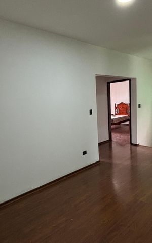 Casa à venda com 430m², 4 quartos e 6 vagasEscritório