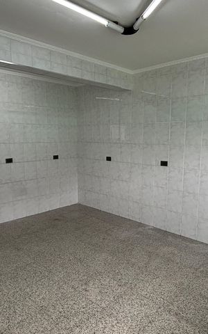 Casa à venda com 430m², 4 quartos e 6 vagasCozinha