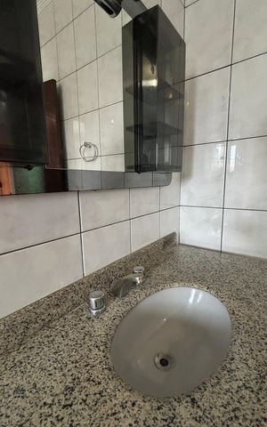 Casa à venda com 430m², 4 quartos e 6 vagasBanheiro da Suíte
