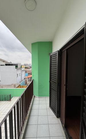 Casa à venda com 430m², 4 quartos e 6 vagasSuite Varanda