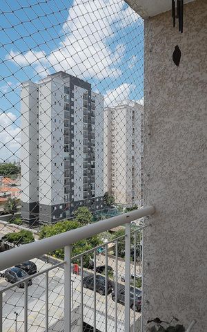 Apartamento à venda com 54m², 2 quartos e 1 vaga Apartamento à venda com 54m², 2 quartos e 1 vagaVaranda