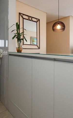 Apartamento à venda com 54m², 2 quartos e 1 vaga Apartamento à venda com 54m², 2 quartos e 1 vagaCozinha - Armários