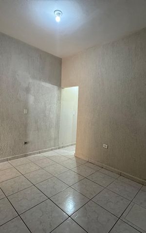 Casa à venda com 225m², 3 quartos e 2 vagasCasa - sala