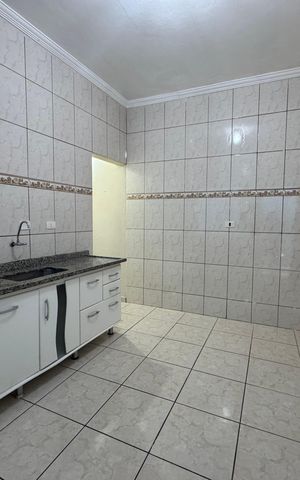 Casa à venda com 225m², 3 quartos e 2 vagasCasa - Cozinha