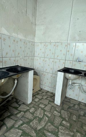 Casa à venda com 225m², 3 quartos e 2 vagasÁrea de Serviço