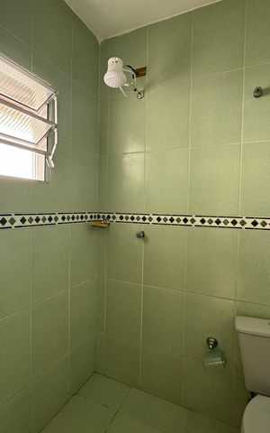 Casa à venda com 225m², 3 quartos e 2 vagasCasa 3 - Banheiro social