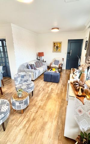 Apartamento à venda com 117m², 4 quartos e 3 vagas Apartamento à venda com 117m², 4 quartos e 3 vagasSala