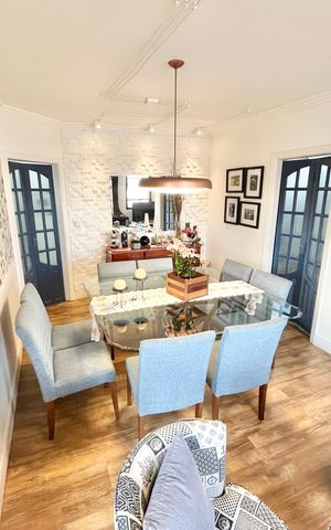 Apartamento à venda com 117m², 4 quartos e 3 vagas Apartamento à venda com 117m², 4 quartos e 3 vagasSala