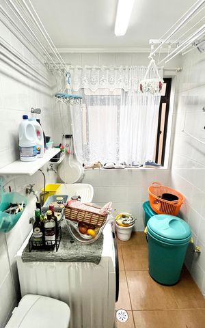 Apartamento à venda com 117m², 4 quartos e 3 vagas Apartamento à venda com 117m², 4 quartos e 3 vagasÁrea de Serviço
