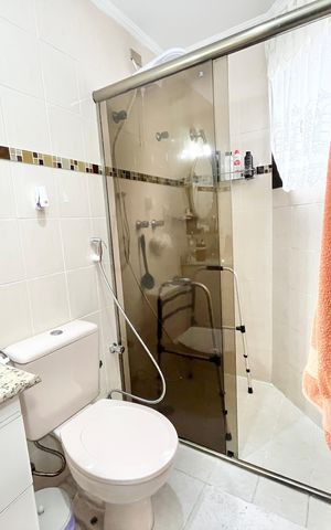 Apartamento à venda com 117m², 4 quartos e 3 vagas Apartamento à venda com 117m², 4 quartos e 3 vagasBanheiro da Suíte 2