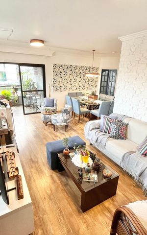 Apartamento à venda com 117m², 4 quartos e 3 vagas Apartamento à venda com 117m², 4 quartos e 3 vagasSala