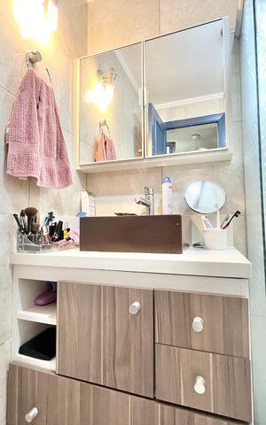 Apartamento à venda com 117m², 4 quartos e 3 vagas Apartamento à venda com 117m², 4 quartos e 3 vagasBanheiro da Suíte