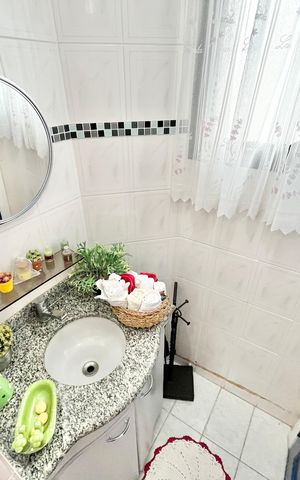 Apartamento à venda com 117m², 4 quartos e 3 vagas Apartamento à venda com 117m², 4 quartos e 3 vagasLavabo