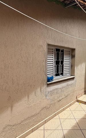 Casa à venda com 100m², 2 quartos e 2 vagas Casa à venda com 100m², 2 quartos e 2 vagasQuintal